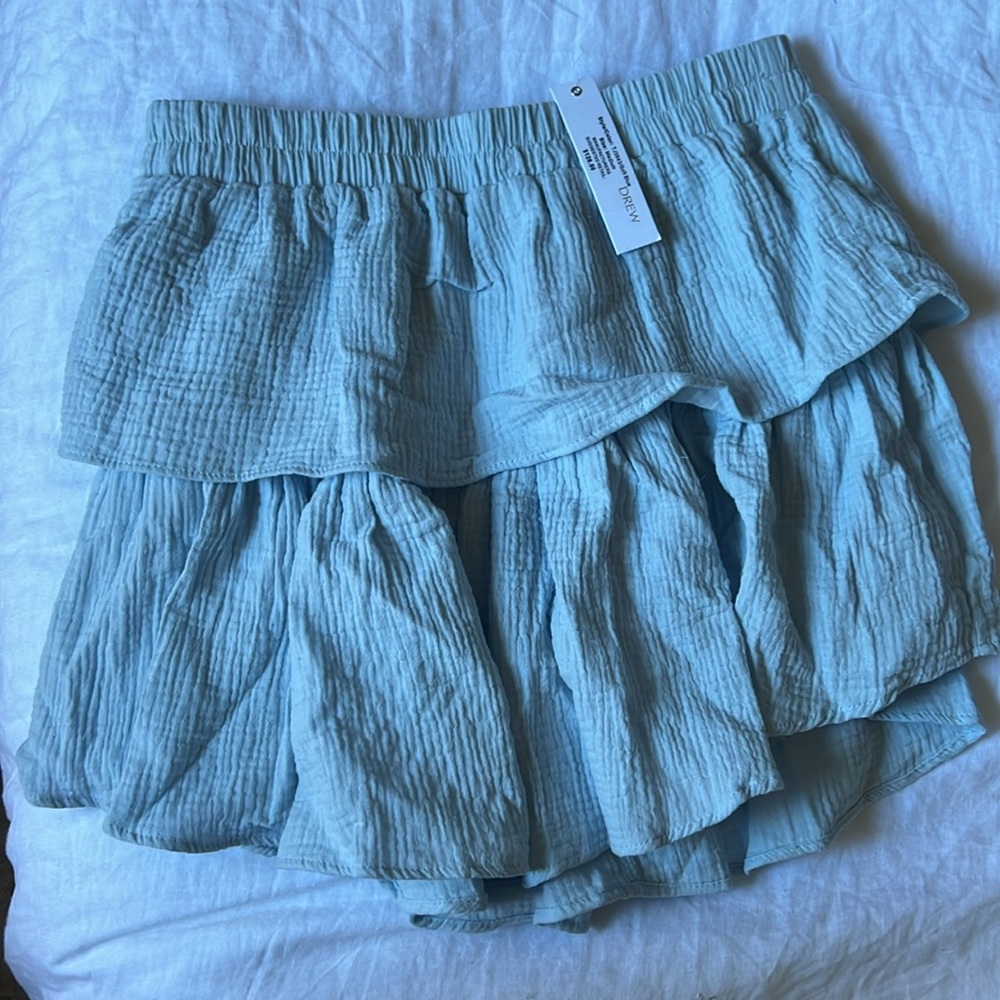 NWT Drew Soft Blue Ruffled Skirt. Size M.